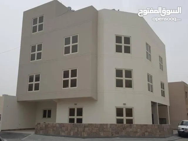 شقة للايجار غرفتين بالقرب من مجمع البحرين