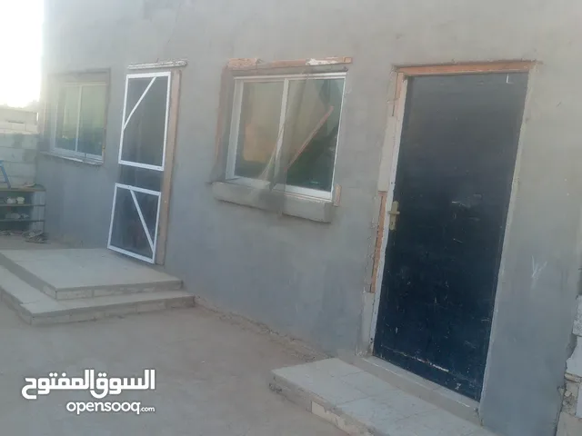 120 m2 4 Bedrooms Townhouse for Sale in Mafraq Al-Za'atari