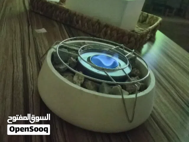 موقد الحجري والاشكال المميزة من الجبصين