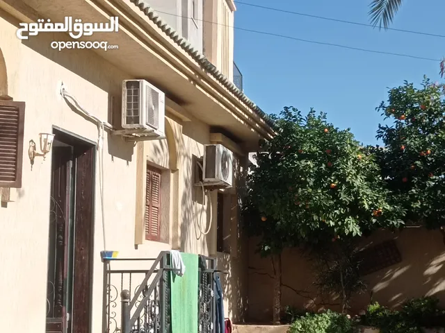 220 m2 2 Bedrooms Townhouse for Rent in Tripoli Al-Hashan