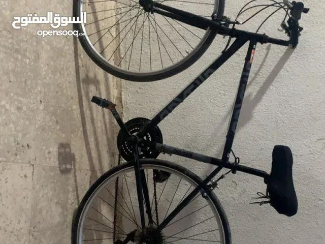 بسكليتين اوروبيات اصلي اصلي بالمقابلين