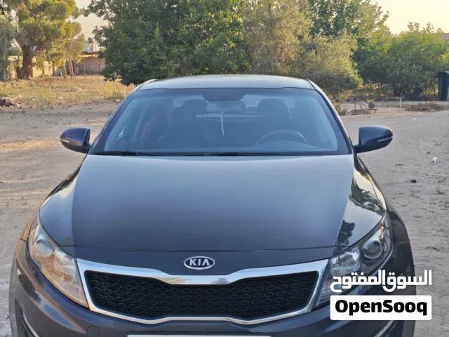 2012 Kia K5 Standard