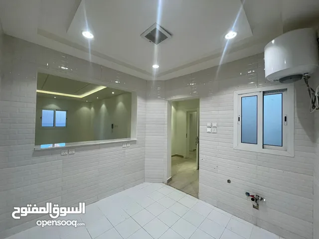 200 m2 3 Bedrooms Apartments for Rent in Al Riyadh Hittin