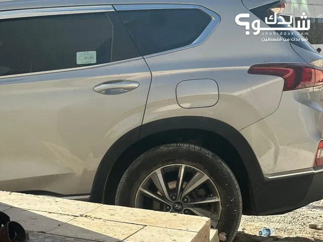 Hyundai Santa Fe 2019 in Hebron