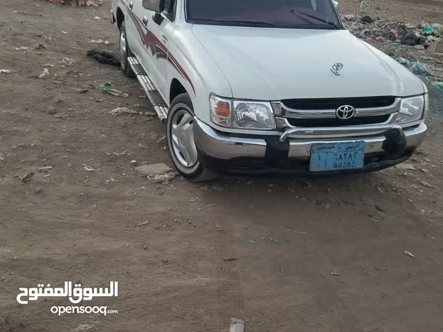 Toyota Hilux 2003 in Sana'a