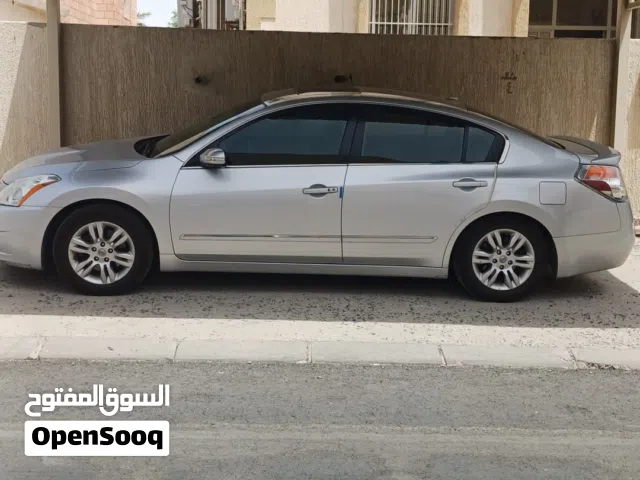 Used Nissan Altima in Hawally