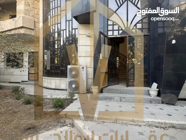 500 m2 More than 6 bedrooms Townhouse for Rent in Basra Mnawi Basha