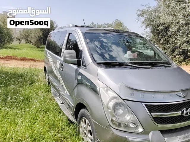 2011 Hyundai H1 Standard