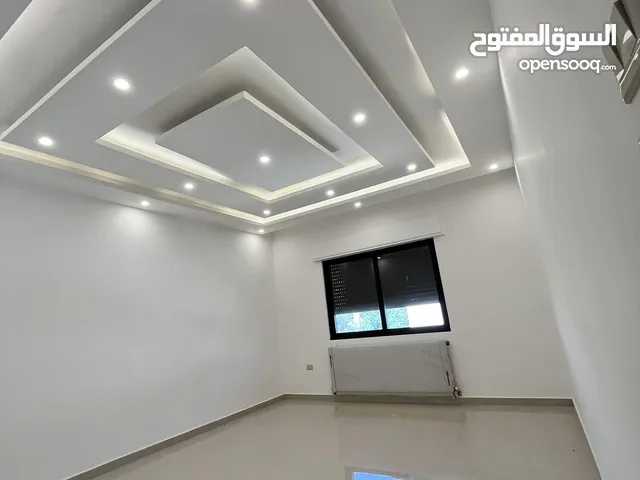 215m2 4 Bedrooms Apartments for Sale in Amman Tla' Ali