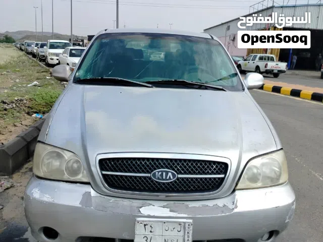 2004 Kia Carnival EX