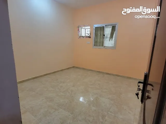 120 m2 3 Bedrooms Apartments for Rent in Aden Shaykh Uthman