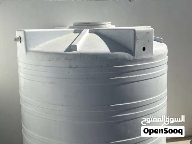 خزان ماء 800 جالون بحالة ممتازة  Water Tank 800 Gallon in excellent condition