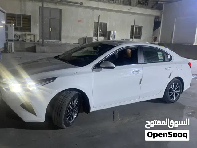 Used Kia Cerato in Basra