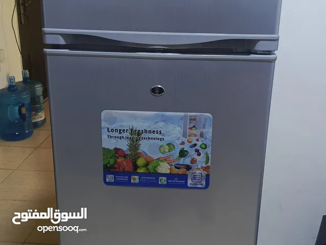بيع ثلاجه سيميكيس بحالة الجديد للبيع بسسب السفر