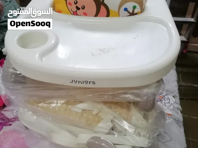 كرسي طعام للأطفال