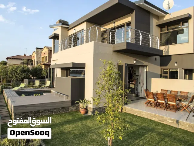 216 m2 2 Bedrooms Townhouse for Sale in Basra Khadra'a