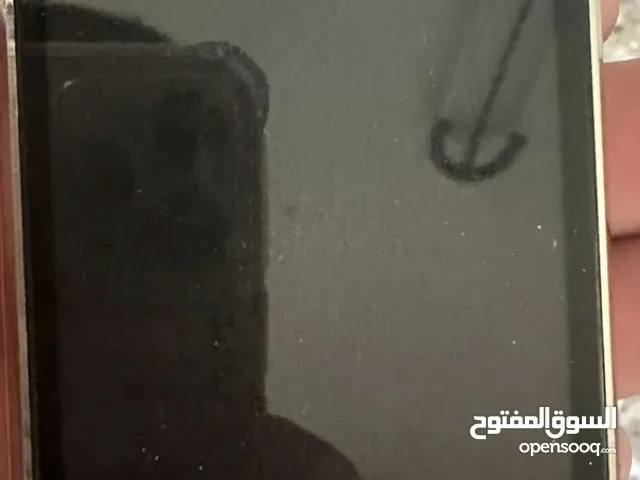ايفون 3g   موجود بالخليل