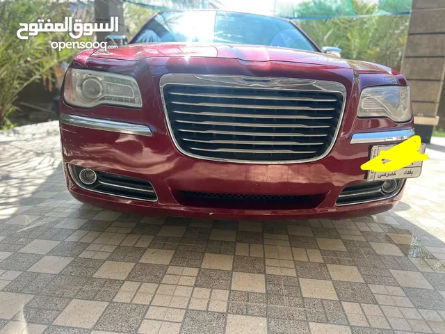 Chrysler Voyager Standard in Al Anbar