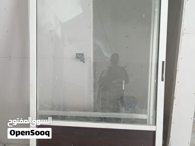 باب سحب للبيع