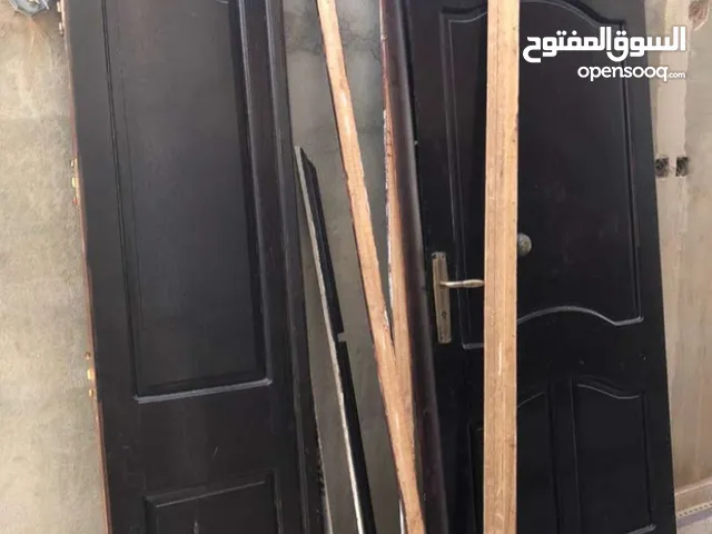 باب خشبي لبيع سعر حرق