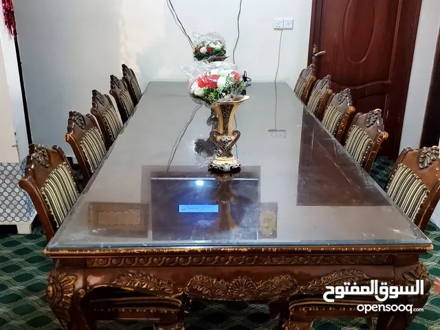طاولة الطعام خشب سويدي درجه اولى