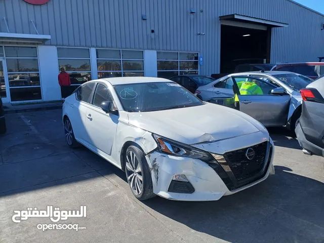 Used Nissan Altima in Al Batinah