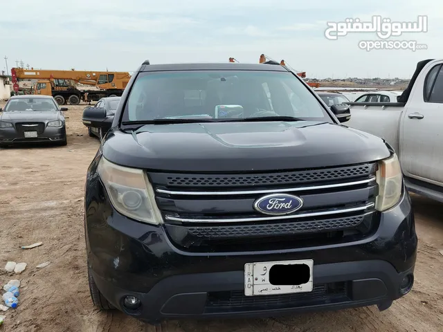 فورد اكسبلور اسود xlt 2013