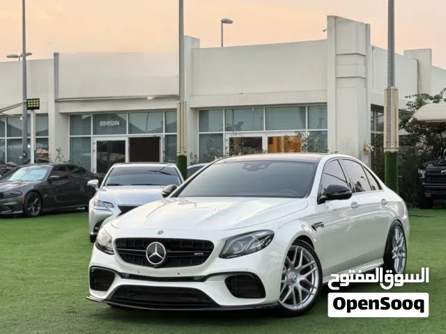 E63s 2018 كلين تايتل صبغ الوكاله شرط الفحص  بانورما 6 فصوص فل كاربون فايبر عداد 99،000 الف فقط