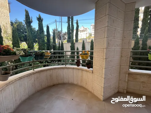 شقة مميزة للبيع رام الله عين منجد