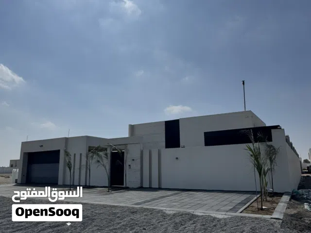 للبيع استراحة فندقية راقية في بركا البناء شخصي ( جاهزة للاستثمار )