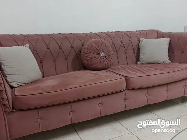 كنب للبيع ..