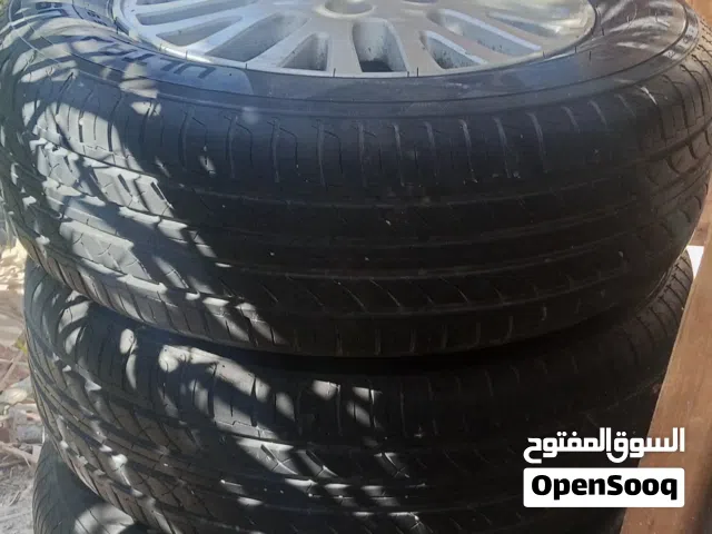 ويل كب حصيره ملكه اصلي مع تخم تايرات صيني نضيفات مطيحه