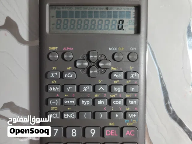 اله حاسبه للبيع جديده من غير الكرتون لكننن غير صالحه للثانويه