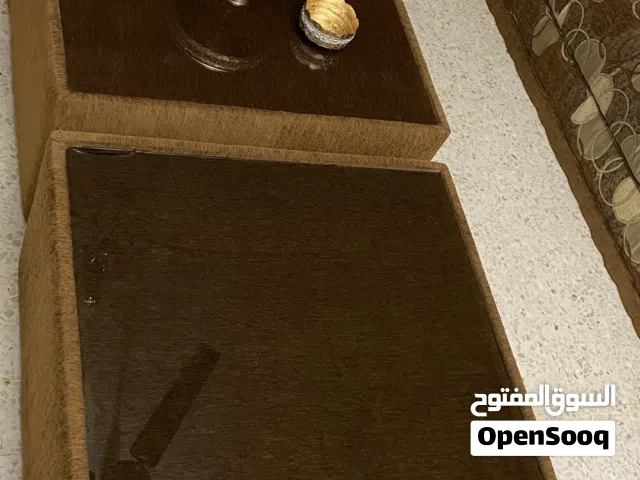 طاولتين كبار مع ثنيتن صغار للبيع
