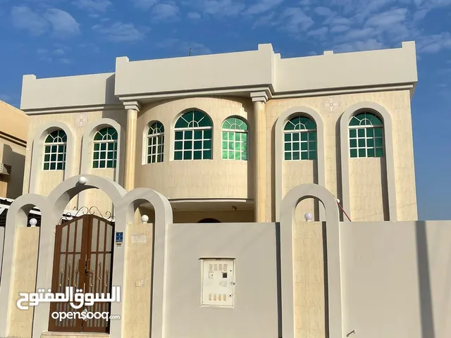 للبيع فيلا في معيذر الجنوبي
