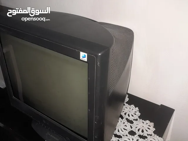 13.3" LG monitors for sale  in Benghazi