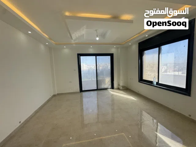 195 m2 3 Bedrooms Apartments for Sale in Ramallah and Al-Bireh Al Baloue