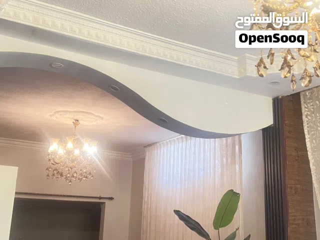 ثريات صالون و غرفة ضيوف