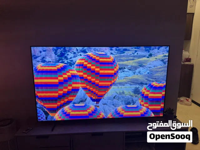 Samsung 65” QLED 4K Smart TV – Very Clean  Works Perfectly  سامسونج 65 بوصة QLED 4K سمارت