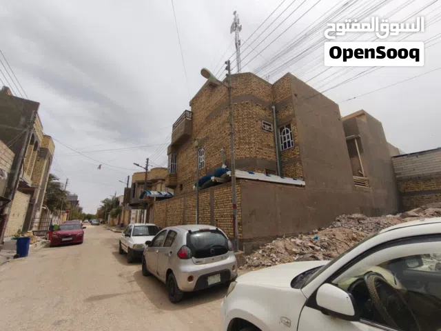 140 m2 4 Bedrooms Townhouse for Sale in Basra Other
