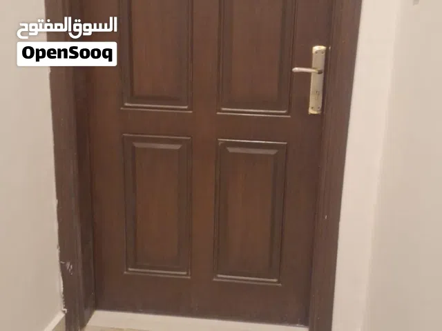 للايجار شقه 3 غرف نوم كبيره بصباح الاحمد