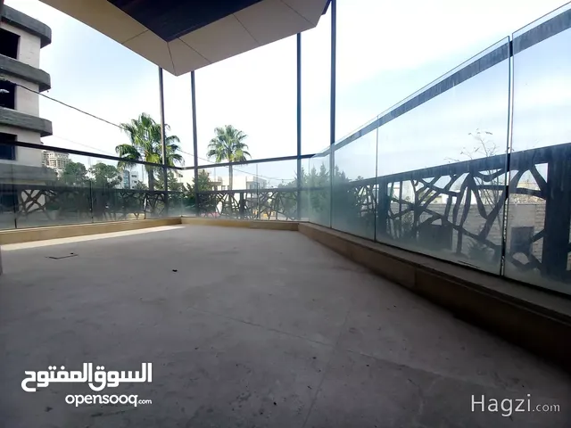 شقة غير مفروشة للإيجار في الدوار الرابع  ( Property 35886 ) سنوي فقط