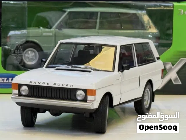 مجسمات سيارات حديد