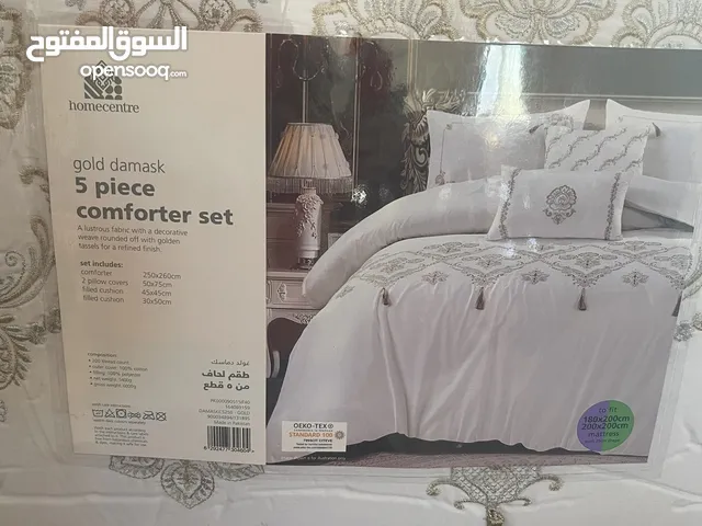فرصة ذهبية طقم لحاف جديد من براند هوم سنتر الخليج أصلي بسعر لقططططة