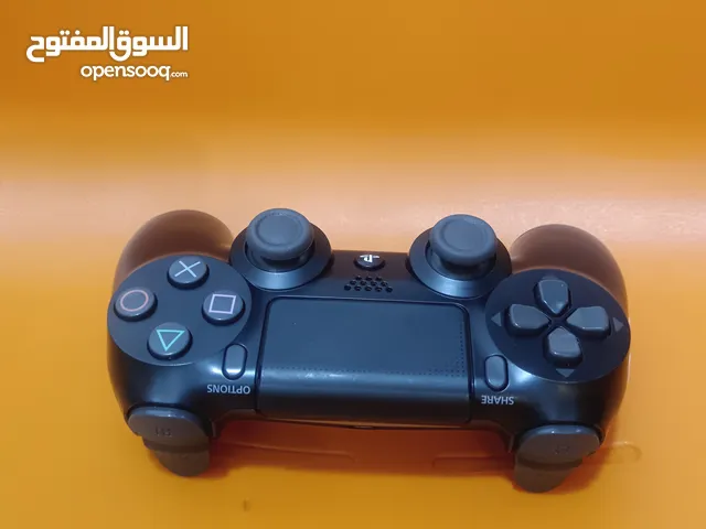 يد بلاستيشن4 اصلي شبه جديده