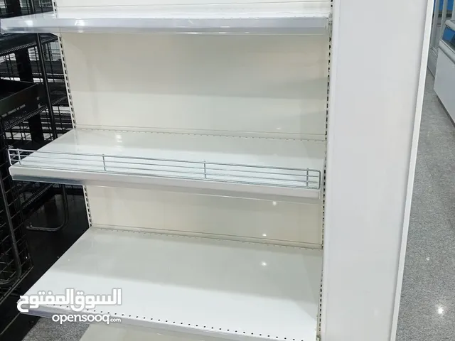 استندات عرض ومخازن