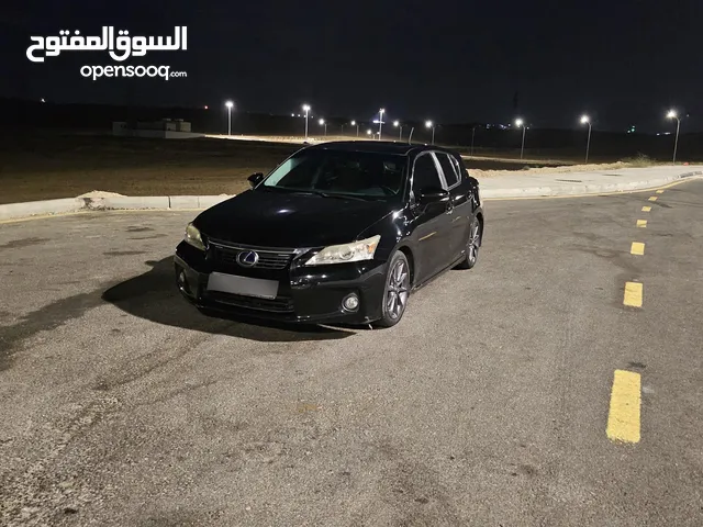 لكزس ct200h 2012 للبيع