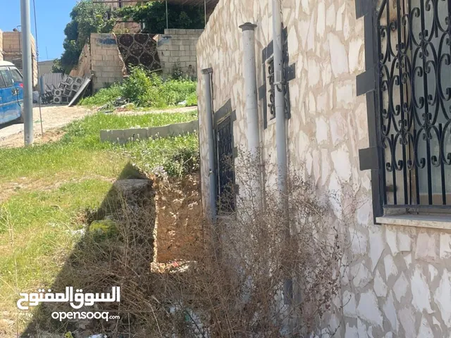 137 m2 4 Bedrooms Townhouse for Sale in Amman Tabarboor