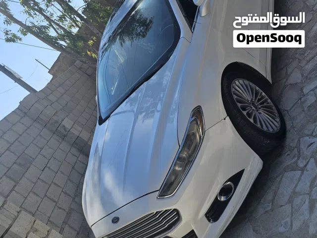2014 فورد فيوجن Titanium