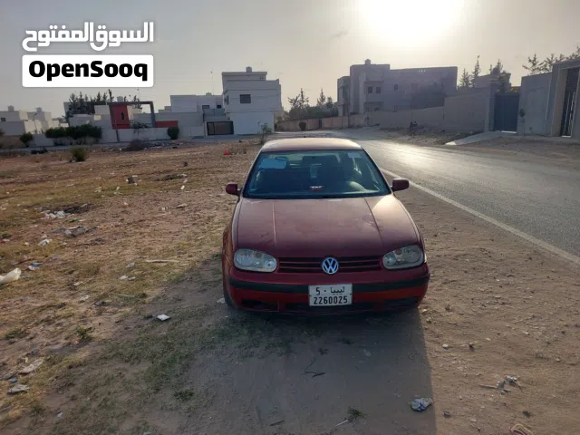 قولف 4 محرك 16sr محرك وكنبيو الله يبارك ارفع من ورشه لي عشره ورشه صاله تبي مزطوريات وباقي اموره لوز